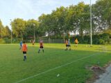 Eerste training S.K.N.W.K. JO17-1 seizoen 2021-2022 (41/41)